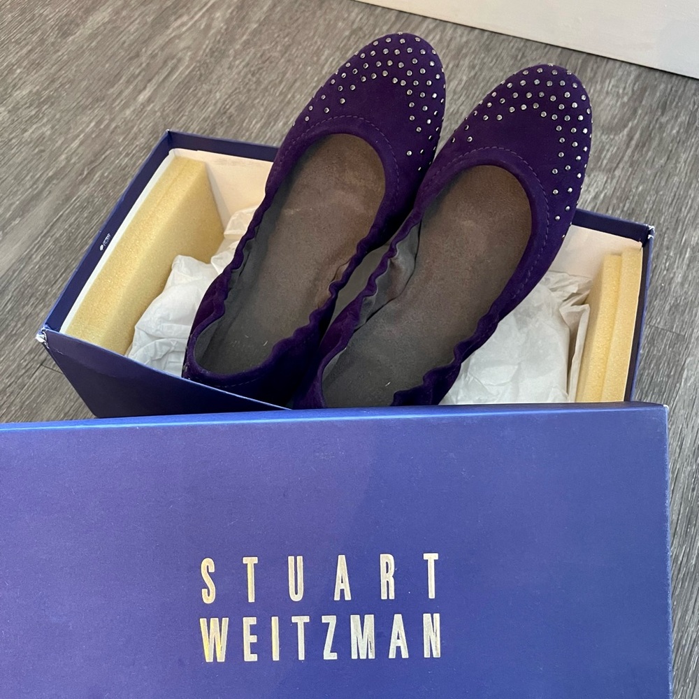 Authentic Stuart Weitzman Suede Flat Shoes, Size 7 - image 2